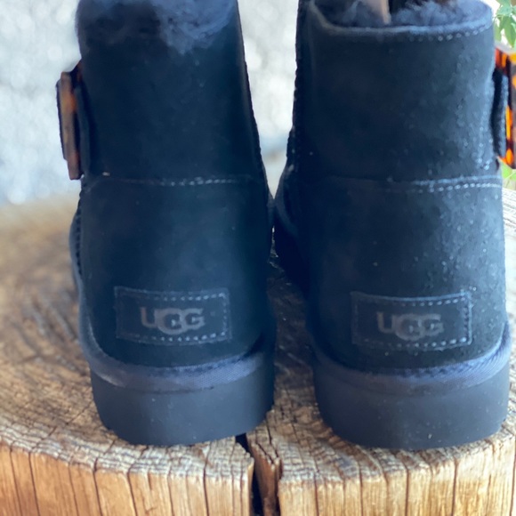 UGG MINI BAILEY FASHION BUCKLE BOOT - Picture 4 of 9